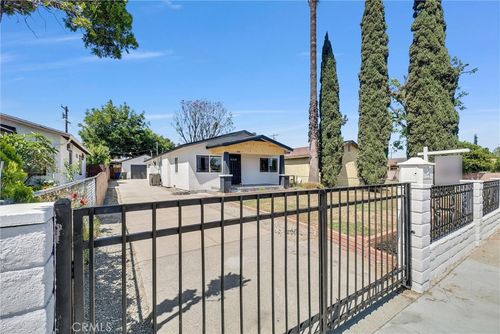 1039 E Elma St, Ontario, CA, 91764-4309 | Card Image