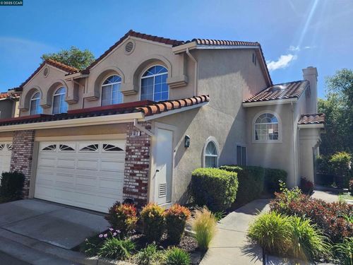 617 S Blackbrush Ln, San Ramon, CA, 94582-5570 | Card Image