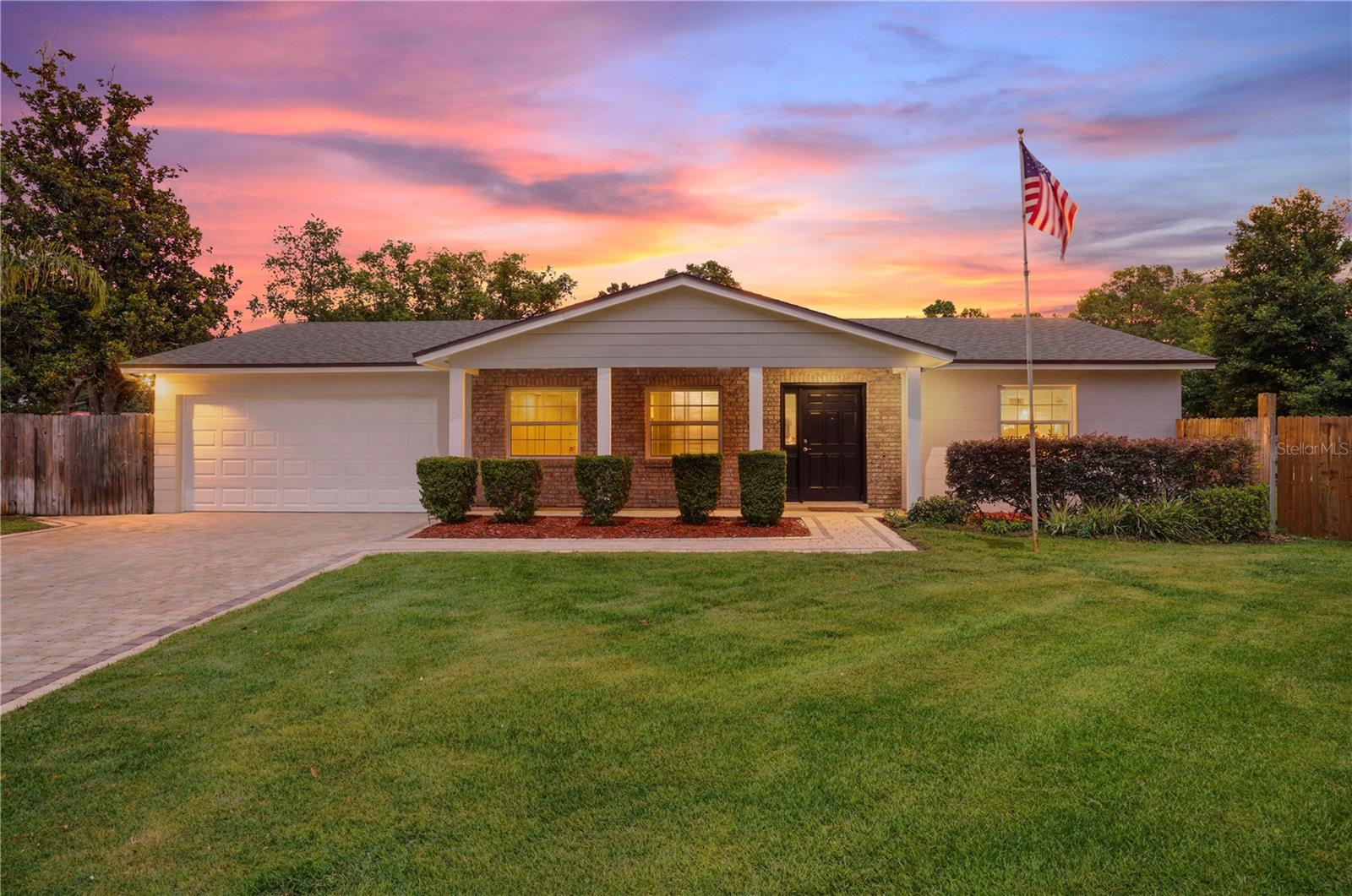 Residential in LONGWOOD