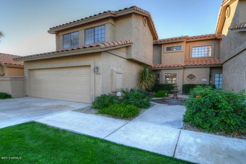 7893 E Joshua Tree Ln, Scottsdale, AZ, 85250-7964 | Card Image