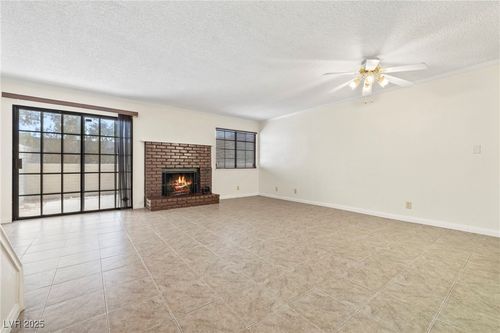 unit-b-3283 Dawnflower St, Las Vegas, NV, 89121-3762 | Card Image