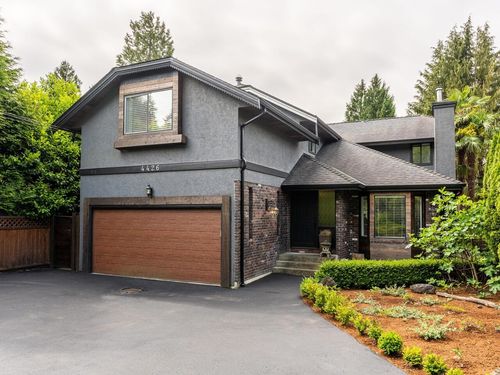 4426 Marine Dr, West Vancouver, BC, V7W2N9 | Card Image