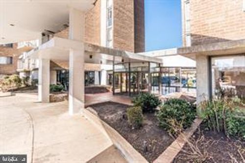 apt-222-1836 Metzerott Rd, ADELPHI, MD, 20783-3442 | Card Image