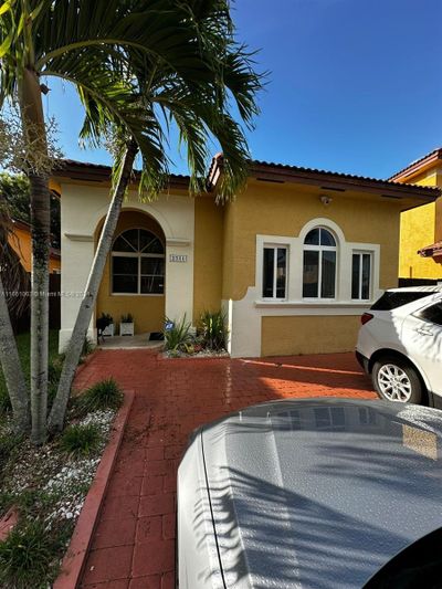 2511 Ne 41st Ter, House other with 3 bedrooms, 2 bathrooms and null parking in Homestead FL | Image 1