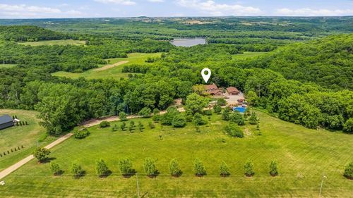 1763 St Catherine Road, Bellevue, IA, 52031 | Card Image