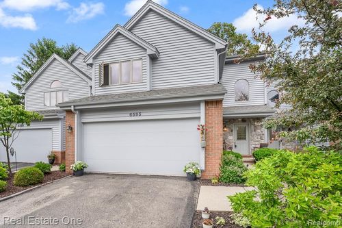 6595 Scenic Pines Ct, Clarkston, MI, 48346-4477 | Card Image