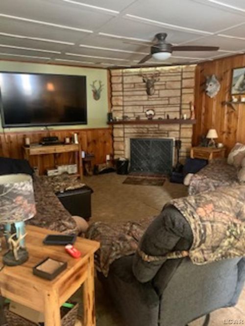 314 Whitney Ave, Morenci, MI, 49256-1543 | Card Image