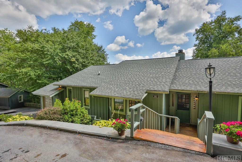 Ridge Lake Cir, Highlands, NC 28741