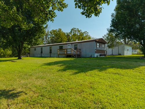 1909 E 505th Rd, Half Way, MO, 65663-9252 | Card Image