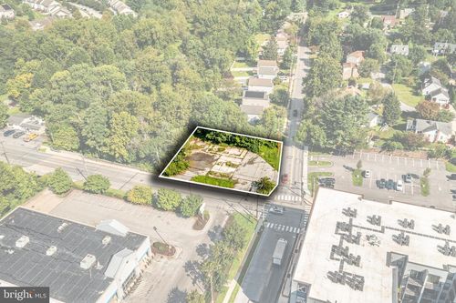 701 W State St, KENNETT SQUARE, PA, 19348-3032 | Card Image