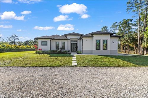 2642 10th Ave Ne, NAPLES, FL, 34120-4979 | Card Image