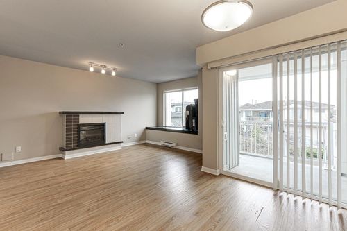 30-7370 Stride Ave, Burnaby, BC, V3N5E6 | Card Image