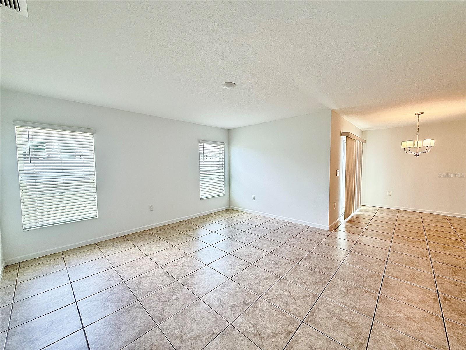 Residential Lease in HAINES CITY