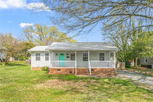 405 Oakwood St, Mebane, NC, 27302-2807 | Card Image