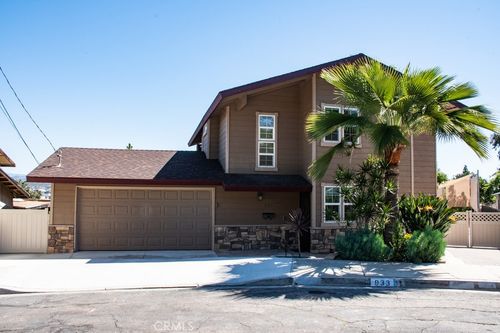 933 Eastside Rd, El Cajon, CA, 92020-1412 | Card Image