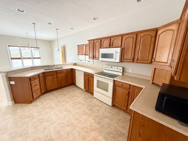 1238 Passage Way, House other with 2 bedrooms, 3 bathrooms and null parking in Plainfield IN | Image 11