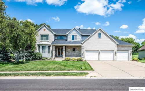 1206 Norton Dr, Papillion, NE, 68046-7008 | Card Image