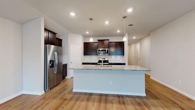 176 Creekfall Rd, House other with 4 bedrooms, 3 bathrooms and 2 parking in Burnet TX | Image 4