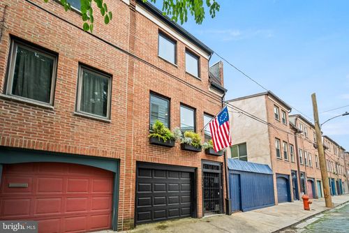 722 S Clifton St, PHILADELPHIA, PA, 19147-1978 | Card Image