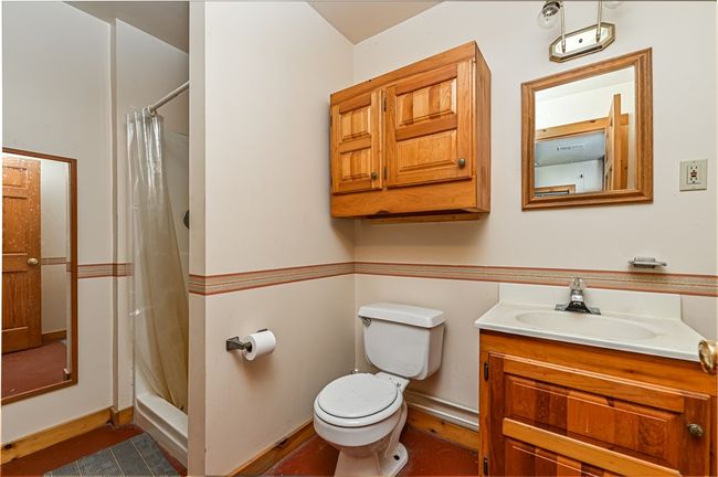 117 Oak Dr, House other with 3 bedrooms, 3 bathrooms and 5 parking in Forward Twp - BUT PA | Image 47