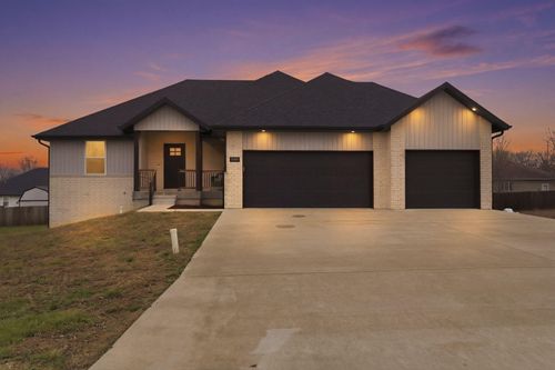 300 S Aspen St, Buffalo, MO, 65622 | Card Image