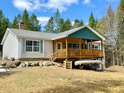 17 Mountain Road, Oxbow, ME, 04764 | Card Image