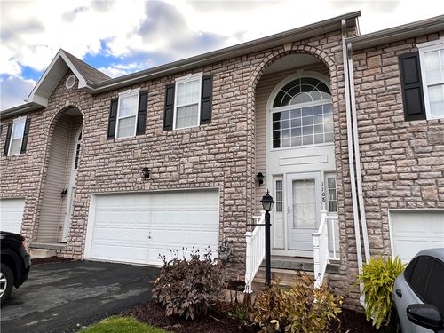 1108 Arrowhead Dr, Washington, PA, 15301-5093 | Card Image