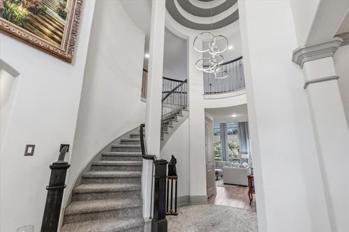 125 Mindy Way, Liberty Hill, TX, 78642-4526 | Card Image