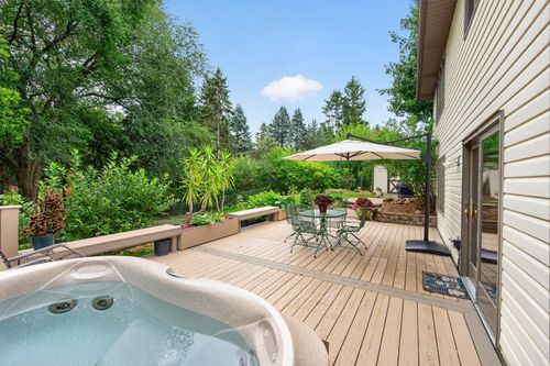 7948 Blanchard Way, Inver Grove Heights, MN, 55076-2940 | Card Image