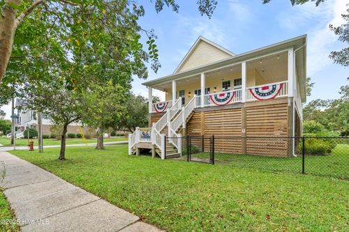 497 Church St, Oriental, NC, 28571-2100 | Card Image