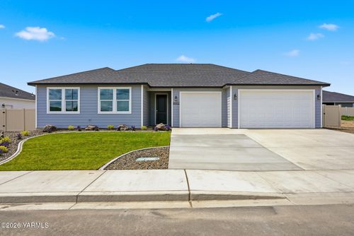 4602 W Larch Ave, Yakima, WA, 98903-1036 | Card Image
