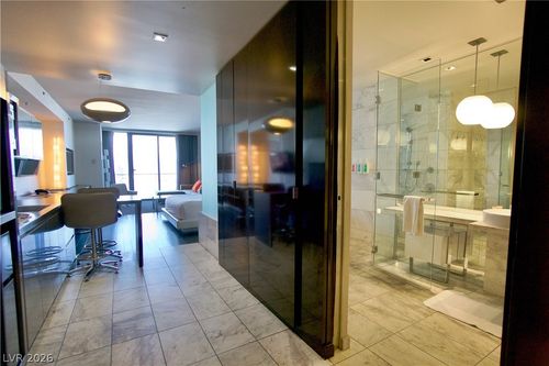 3118-4381 W Flamingo Rd, Las Vegas, NV, 89103-3903 | Card Image