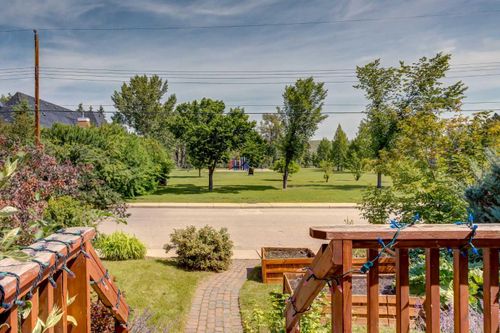 6707 Bow Cres Nw, Calgary, AB, T3B2C8 | Card Image