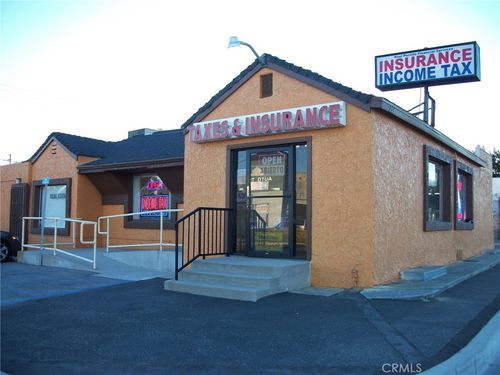 335 W Foothill Blvd, Rialto, CA, 92376-4965 | Card Image