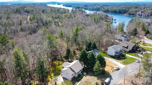 1499 Brentwood Pl, Morganton, NC, 28655-7874 | Card Image
