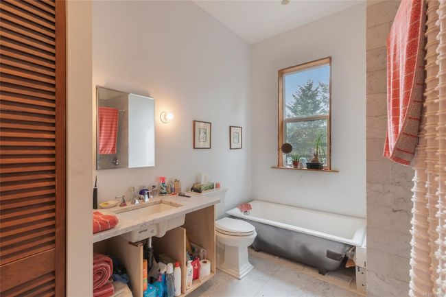 2300 East Wellington Rd, House other with 4 bedrooms, 5 bathrooms and 30 parking in Nanaimo BC | Image 68