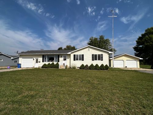 402 Highway 40, Marietta, MN, 56257-2111 | Card Image