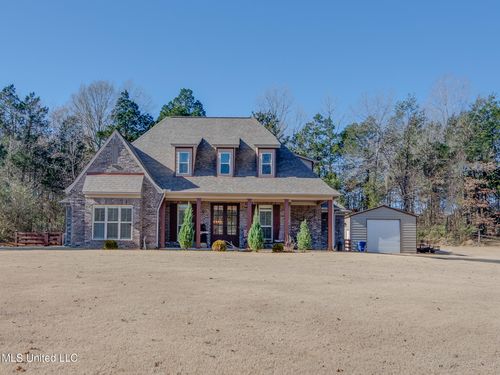 127 Myers Rd, Byhalia, MS, 38611-7365 | Card Image