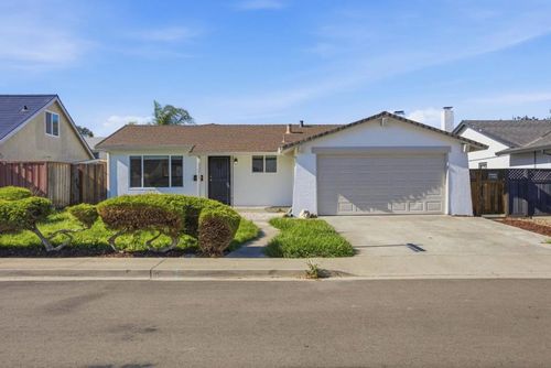 3213 San Luces Way, Union City, CA, 94587-2709 | Card Image