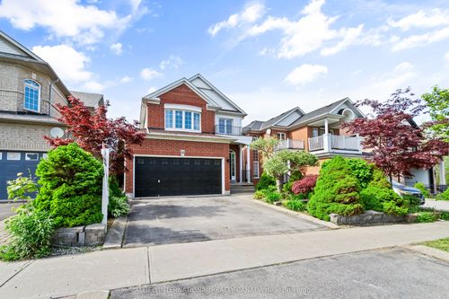 16 May Apple Terrace, Scarborough, ON, M1E5J8 | Card Image