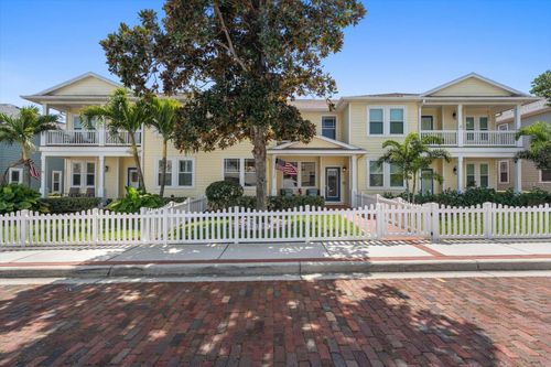 251 1st Ave Sw, LARGO, FL, 33770-3503 | Card Image