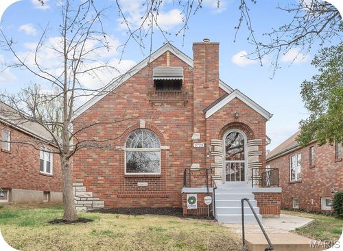 5723 Winona Ave, Saint Louis, MO, 63109-1565 | Card Image
