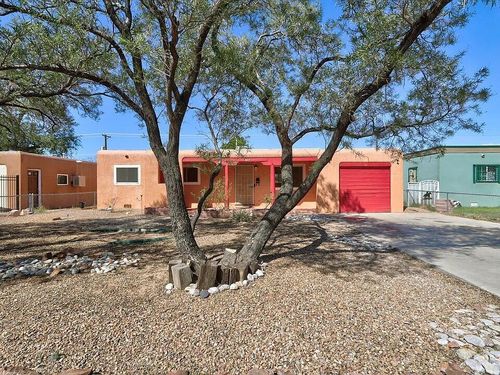 617 California St Se, Albuquerque, NM, 87108-3705 | Card Image