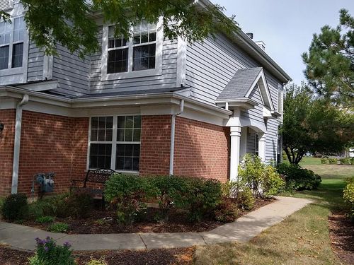 2320 Foxmoor Lane, Aurora, IL, 60502 | Card Image