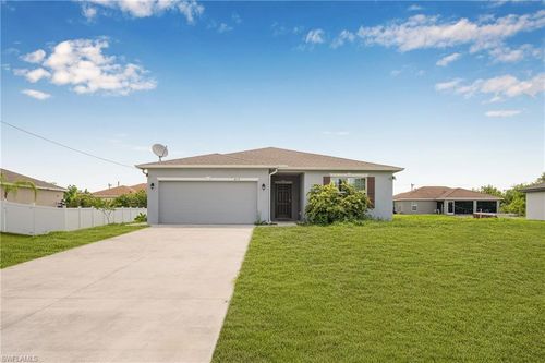 419 Palmyra Ave, Lehigh Acres, FL, 33974-2418 | Card Image