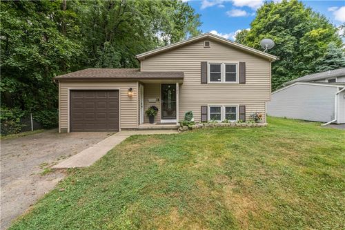 105 Lanark Cres, Rochester, NY, 14609-7847 | Card Image