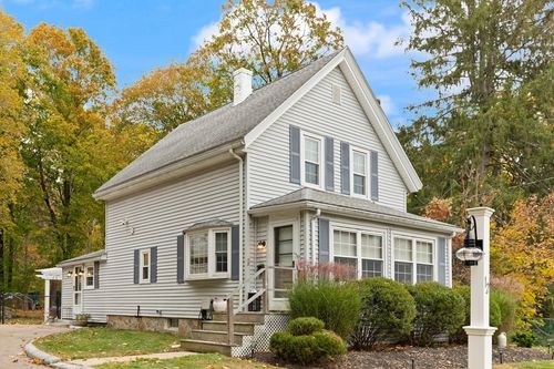12 Holmes St, North Easton, MA, 02356-1312 | Card Image