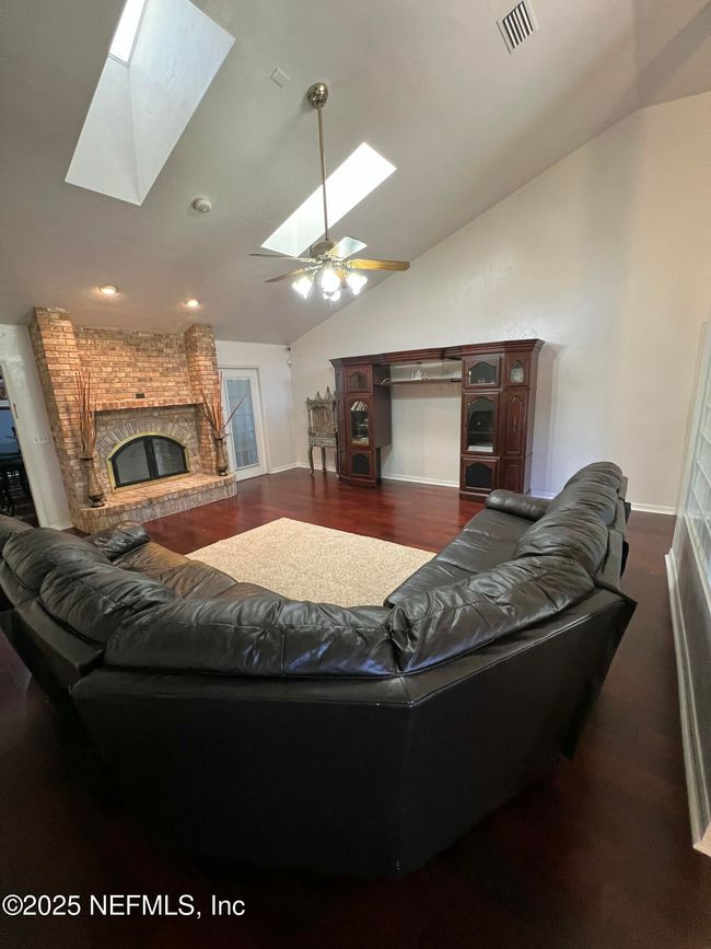 1825 Raiford Rd, House other with 4 bedrooms, 4 bathrooms and null parking in Starke FL | Image 8