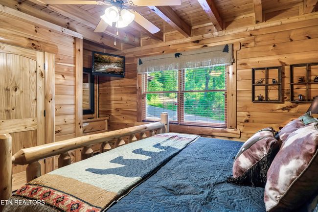 2339 Bogle Spring Loop, House other with 3 bedrooms, 3 bathrooms and null parking in Sevierville TN | Image 15