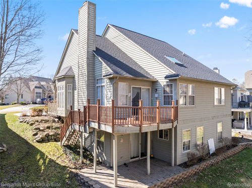 5380 Versailles Ave, Brighton, MI, 48116-4709 | Card Image